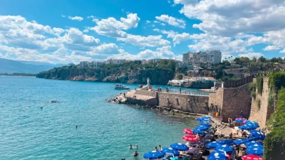 Antalya Valiliği'nden plaj açıklaması