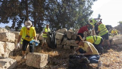 Mersin’de Çevre Haftası’nda anlamlı temizlik etkinliği