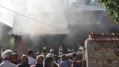 Samanlıkta çıkan yangın paniğe neden oldu