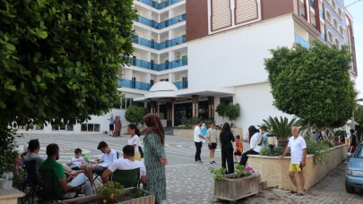 Antalya'da turistler şokta! Ardı arkası kesilmiyor