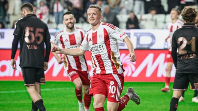 Antalyaspor’un Parlayan Yıldızı Sam Larsson Kimdir? Nereli, Kaç Yaşında, Kaç Gol Attı, İşte Merak Edilenler