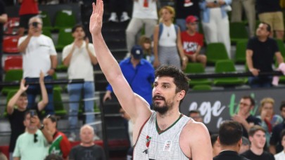 Karşıyaka'ya Muhsin'den veda