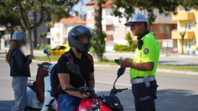 Isparta’da trafik ve asayiş uygulaması: 7 araca ceza kesildi
