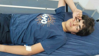 Voleybol filesine takılan öğrenci ölümden döndü: O anlar kamerada