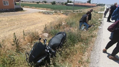 Şarampole devrilen motosiklet sürücüsü yaralandı