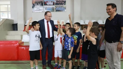 511 bin öğrenci bu anı bekliyor!