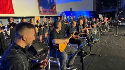 Alanya’da lise ve ortaokul müzik öğretmenlerinden konser