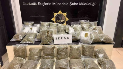 Yün torbalarında kilolarca uyuşturucu ele geçirildi: 3 tutuklama