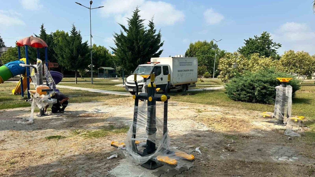 Akdeniz’in park ve bahçeleri yenileniyor