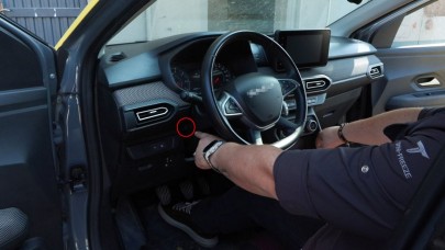 Pilot il Antalya'da taksilere 'panik butonlu ve kameralı' takip sistemi