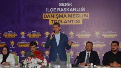 AK Parti Serik İlçe Danışma Meclisi toplantısı yapıldı