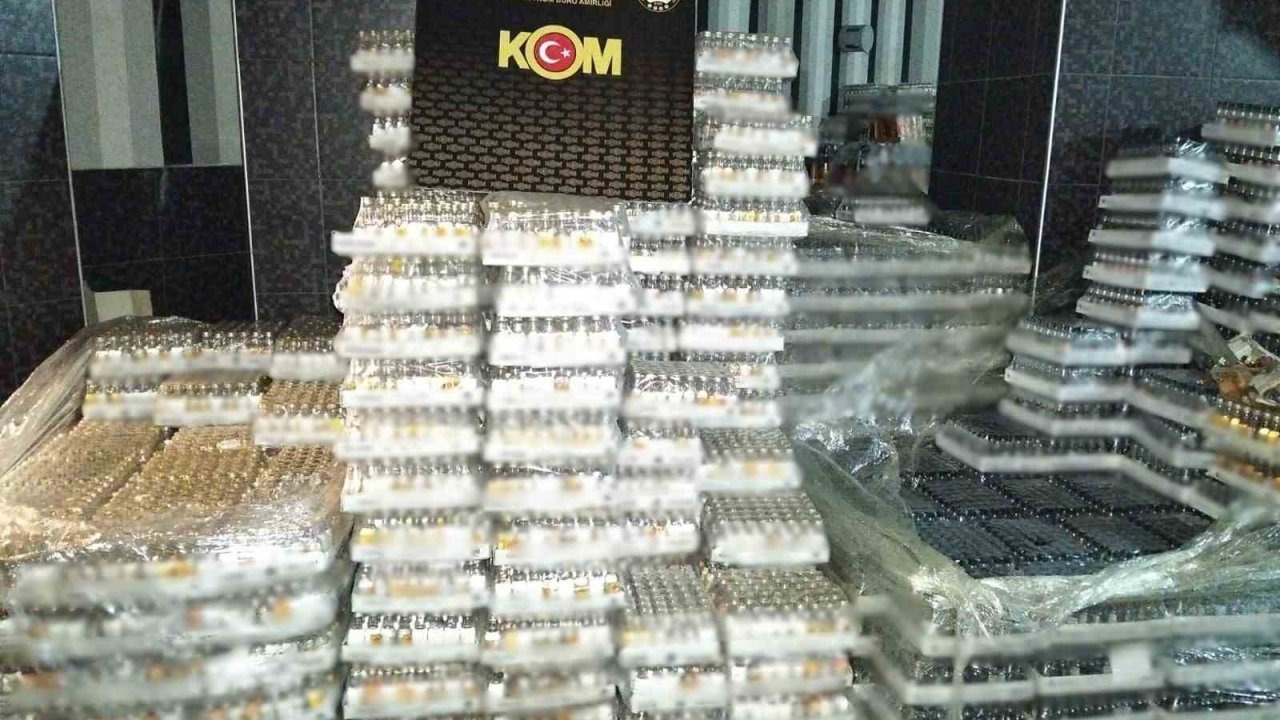Antalya’da kaçakçılık operasyonu: 26 şüpheliye adli işlem