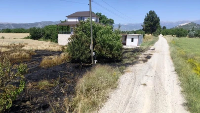 Arazi yangını erken müdahaleyle söndürüldü