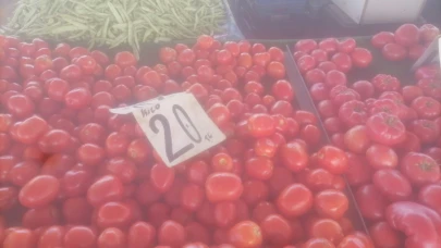 Sebze fiyatlarında düşüş meyveye uğramadı