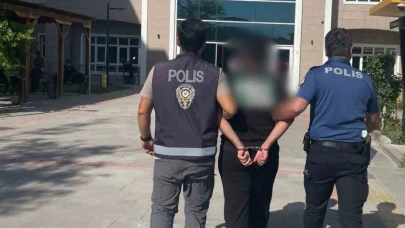 Burdur’da 3 aracı çalıp, 5 araca zarar veren oto hırsızlığı şüphelisi tutuklandı