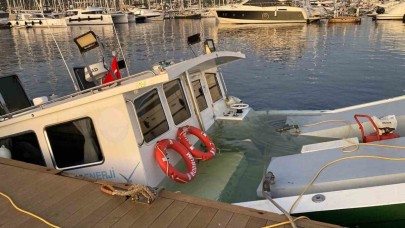 Şişme bot, atık alım teknesine çarptı