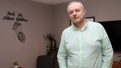 İlhan Gölbaşı; Kendiliğinden ortaya çıkan morluklar "lipödem"in belirtisi olabilir