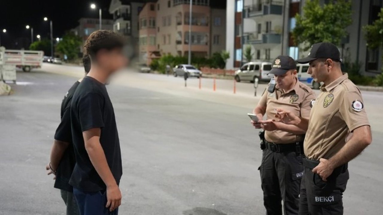 Isparta’da kurallara uymadığı tespit edilen sürücülere idari para cezası