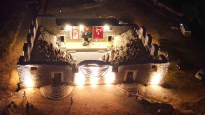 Antik kentteki 2 bin yıllık Odeon’dan piyano sesleri yükseldi