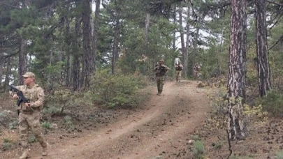Burdur’da jandarmadan ormanlık alanlarda yangın nöbeti
