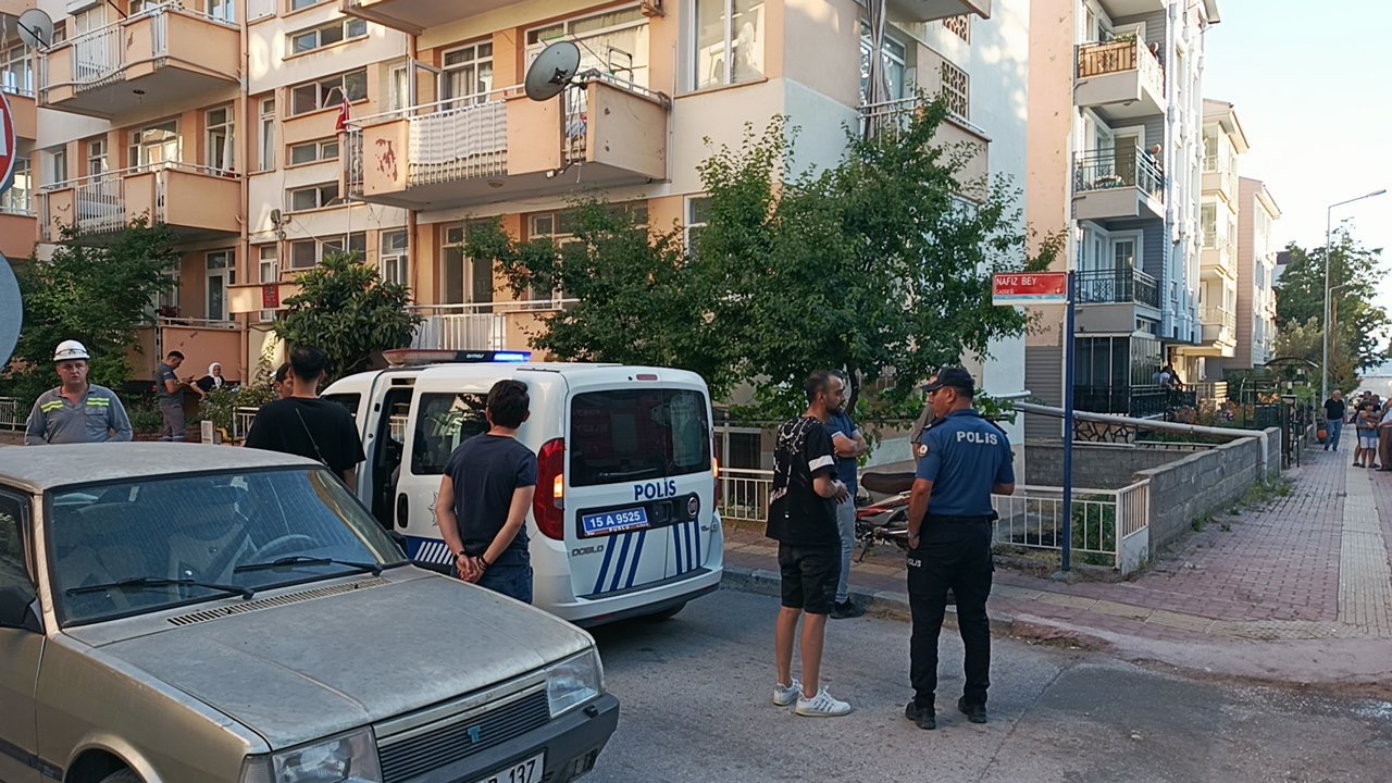 Deodorant şişesi patlaması korkuttu