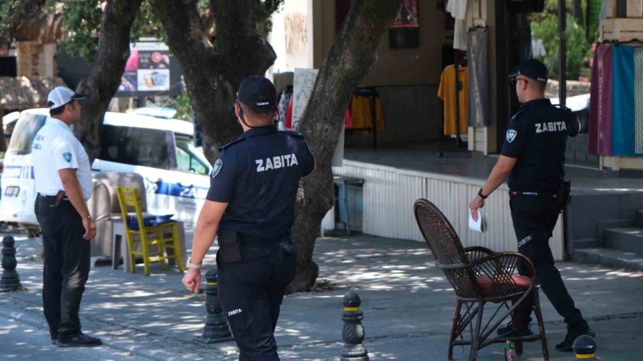 Bodrum’da zabıta ekiplerinden işgaliye denetimi
