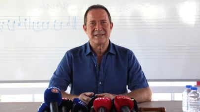 Sümer Ezgü: “Halkımıza Tek Yanlı Değil Her Türden Müzik Sunmalıyız”