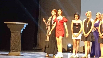 Büyükşehir Konservatuvarı öğrencilerinden Bale Festivalinde büyük başarı
