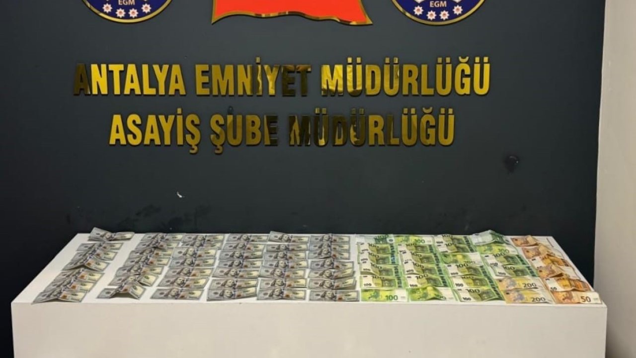 Antalya’da evden 2 milyon liralık altın ve döviz hırsızlığı