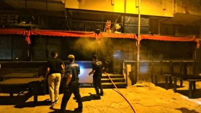 Antalya'da kafede çıkan yangın hasara yol açtı
