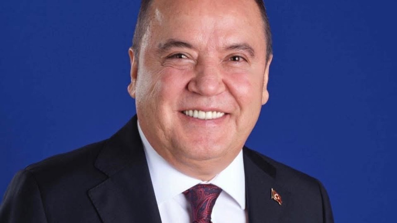 Muhittin Böcek: "Sizi üzecek, başınızı öne eğdirecek hiçbir olayın içinde olmadım"