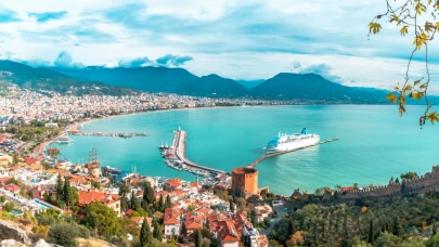 Antalyalılar bu ilçelerden kaçmak için can atıyor! En sıcak 7 ilçesi belli oldu
