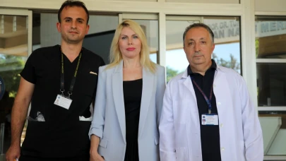 Rektör Özkan: Aslanın pençeleri biraz daha yukarı gelse hastamız gözünü kaybedebilirdi