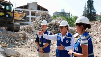 Başkan Aras, Huzurevi yenileme çalışmalarını inceledi