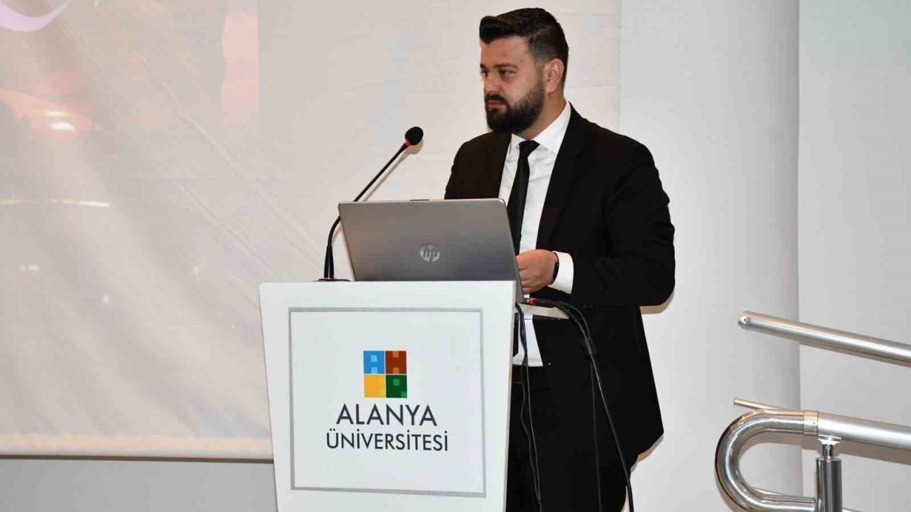Alanya Üniversitesi’nde 15 Temmuz darbe girişimi ve demokrasinin zaferi anlatıldı