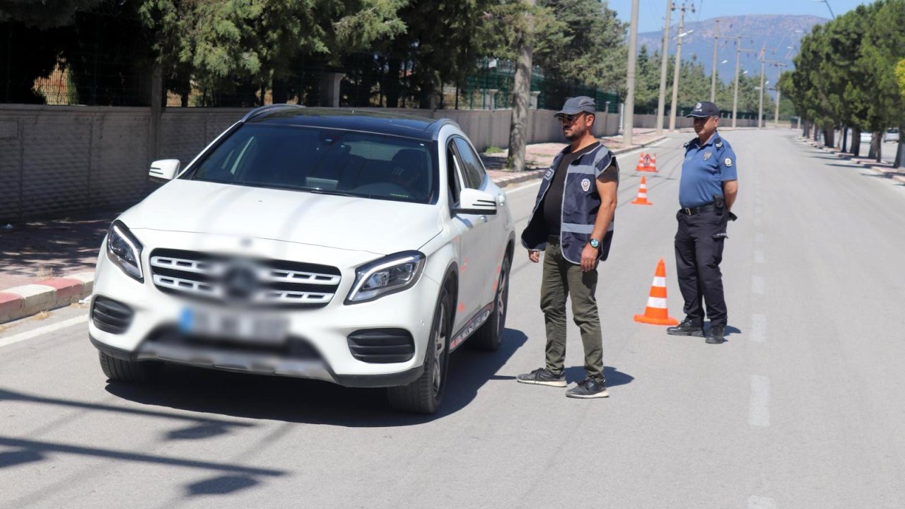 Burdur'da 15 günde 16 bin 588 kişi sorgulandı
