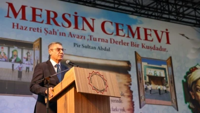 Vali Toros, Alevi Kültür Derneği’nin Geleneksel Aşure Etkinliğine katıldı