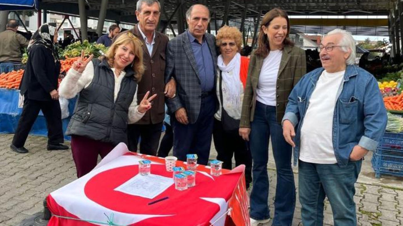 Türk bayrağı masa örtüsü olarak kullanıldı, ilçe başkanına 3 yıl hapis istendi