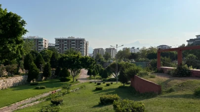 Termometreler 30’un altına düşmedi, parklar boş kaldı!