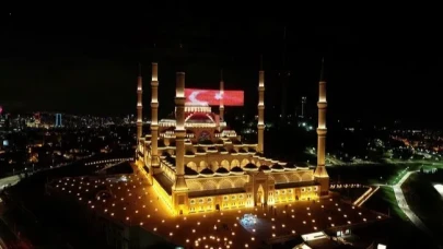 15 Temmuz gecesi camilerde sela okunacak!