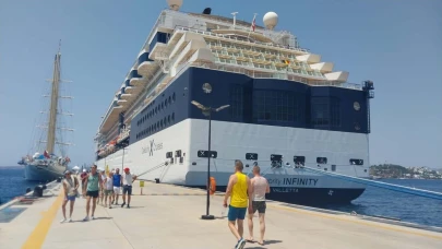 Bodrum'a çifte kruvaziyer ile toplam 2 bin 277 turist