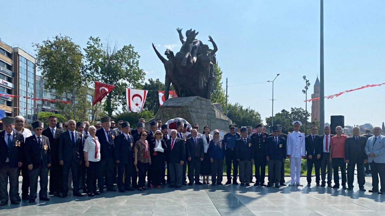 Kıbrıs Barış Harekâtı’nın 51. yılı nedeniyle Antalya’da tören düzenlendi