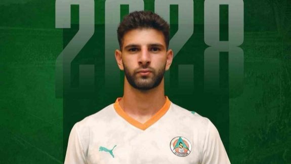 Alanyaspor, Ümit Akdağ’ın sözleşmesini yeniledi