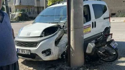 Otomobille çarpışan motosiklet sürücüsü hayatını kaybetti