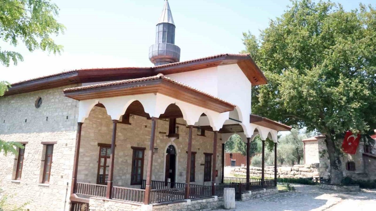 Muğla’da vatandaşlara camilerden ‘yangın’ uyarısı