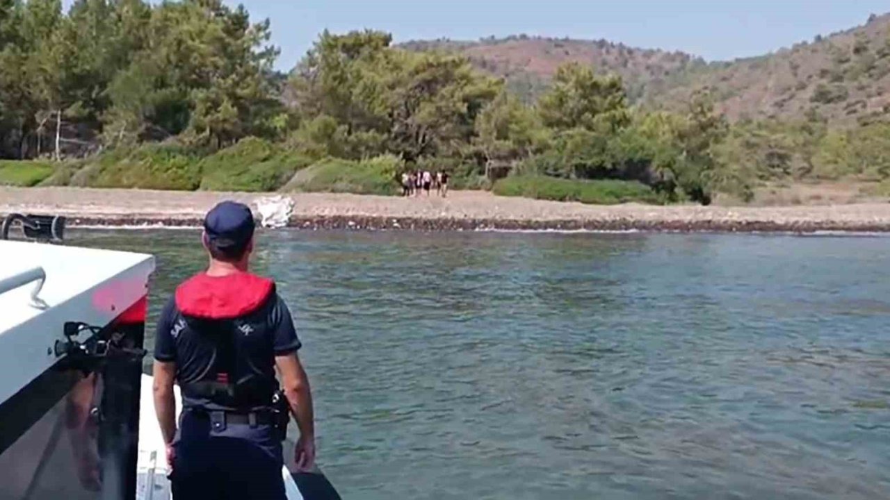 Datça’da karada 6 düzensiz göçmen yakalandı