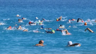 Salda Gölü'nde Triatlon heyecanı
