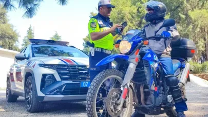 Antalya'da motosiklet sürücülerine 'şok' denetim