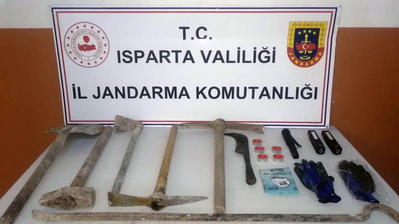 Kaçak kazıya suçüstü