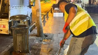 Manavgat Belediyesi’nden yaz yoğunluğuna özel temizlik seferberliği
